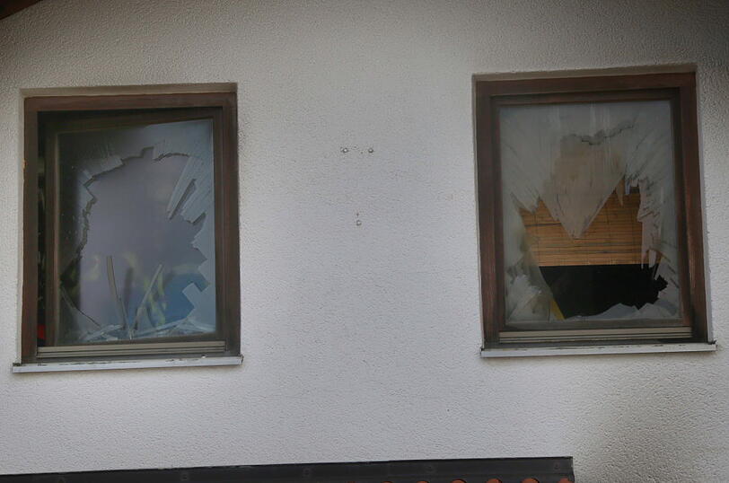 Das Haus in Garching wurde durch die Explosion stark beschädigt - der Schaden beträgt rund 100.000 Euro.