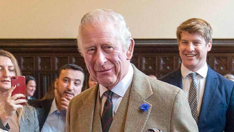Die ersten vier Staffeln von "The Crown" soll sich König Charles III. angesehen haben.