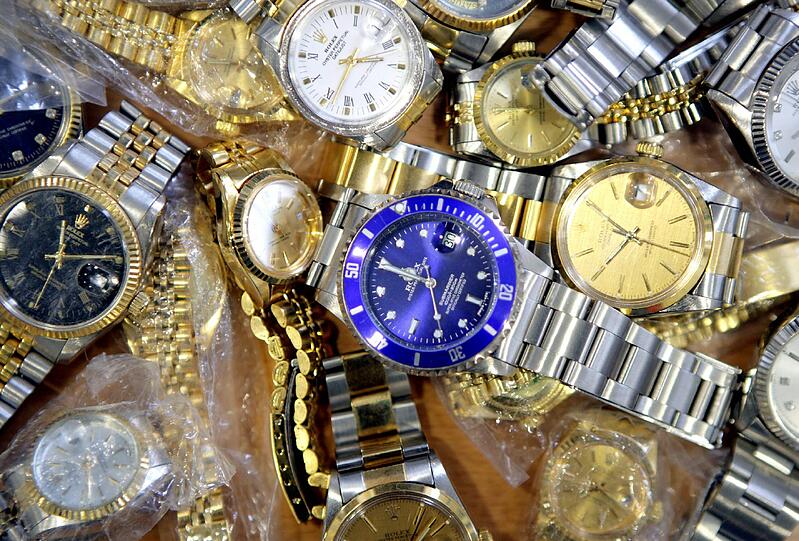 Die hier ist echt &ndash; wer eine nachgemachte Rolex in einem Urlaubsland kauft, darf den Freibetrag von 430 Euro nicht überschreiten.