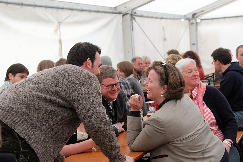 Selten ist eine Veranstaltung in Harlaching so umstritten gewesen wie das Burschenfest. Die AZ hat sich selber ein Bild gemacht.