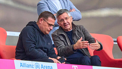 Die FC-Bayern-Bosse Max Eberl (li.) und Herbert Hainer.