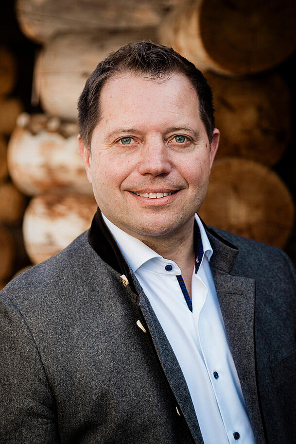 Christian B&auml;r f&uuml;hrt den Alpenhof Murnau als Hotelchef und -betreiber seit etwa 13 Jahren.