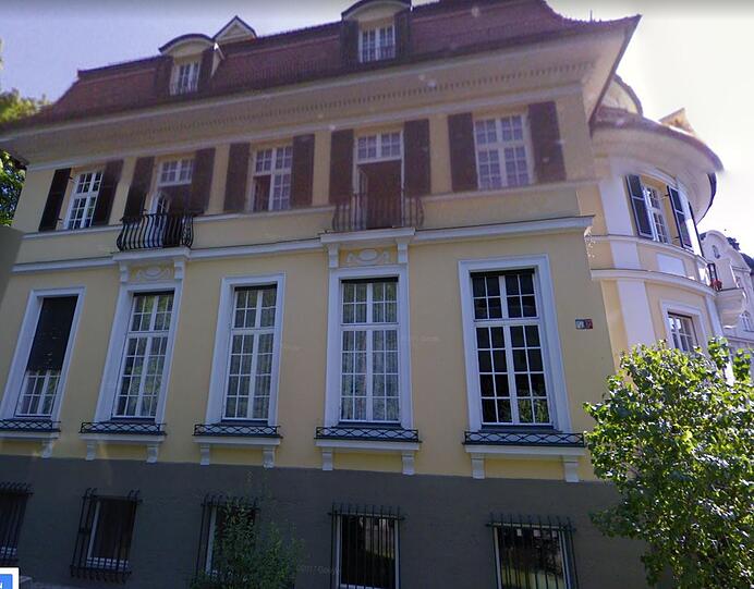 In diesem Haus in der Himmelreichstraße soll die Wohnung frei sein.