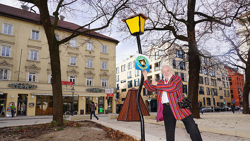 Wolfgang Roucka auf dem Wedekindplatz. Wolfgang Roucka auf dem Wedekindplatz.