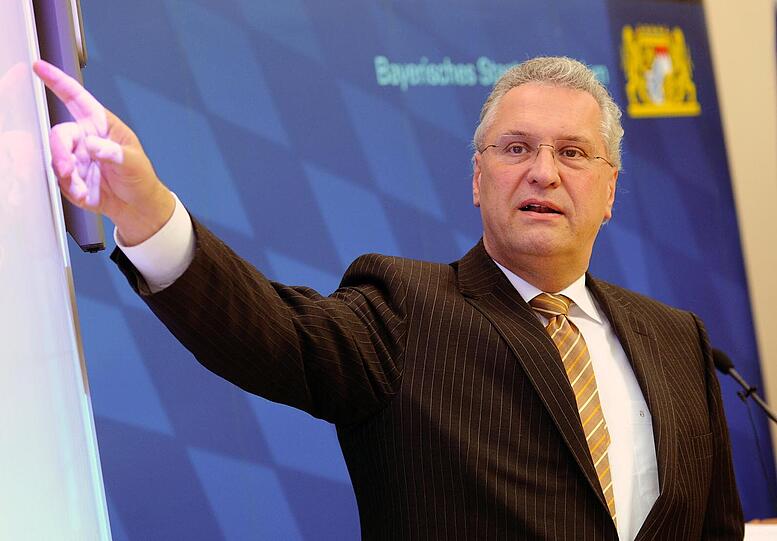 In einem Interview beharrte Innenminister Herrmann (CSU) darauf, dass Muhlis A. nicht nach München zurück darf.