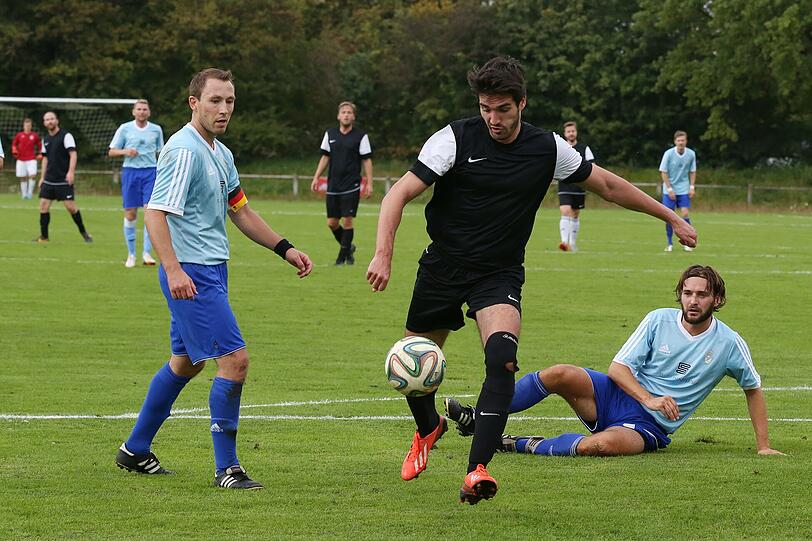 AZ-Cup 2014: Die Bilder vom Freizeitkicker-Finale.
