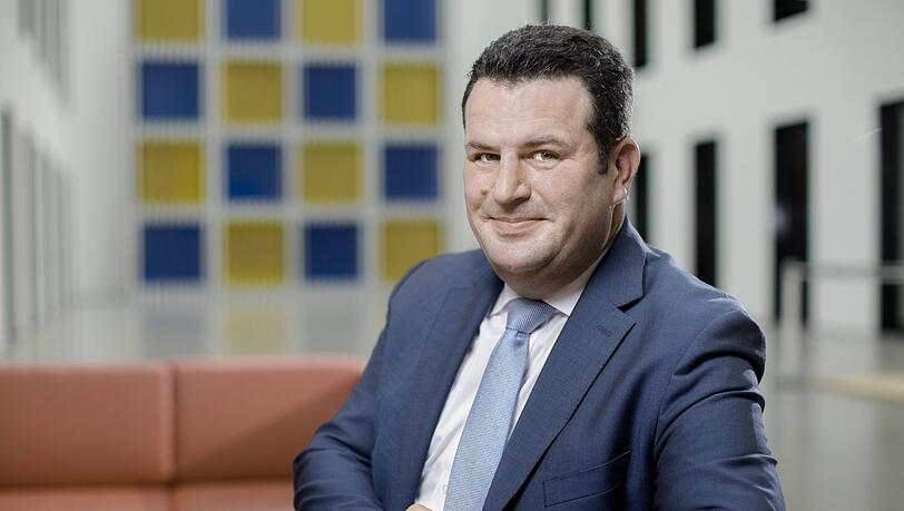 Ehrgeiziger Zeitplan: Bundesarbeitsminister Hubertus Heil will die Grundrente mit der Großen Koalition umsetzen. Ehrgeiziger Zeitplan: Bundesarbeitsminister Hubertus Heil will die Grundrente mit der Großen Koalition umsetzen.