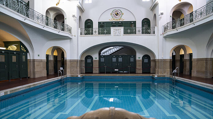 Der erste  "Trans*Inter*-Badetag" im Müller'schen Volksbad ist Teil der diesjährigen Prideweek.