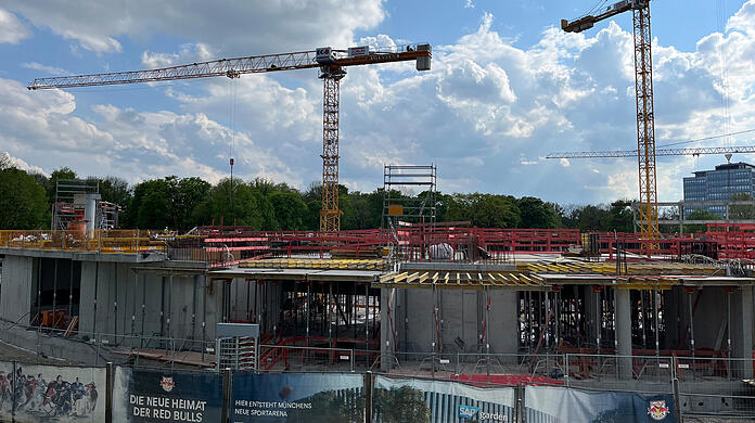 So sieht es momentan am Toni-Merkens-Weg aus: Die künftige SAP-Arena.