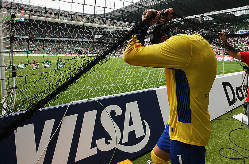 2011 im Trikot von Werder Bremen.