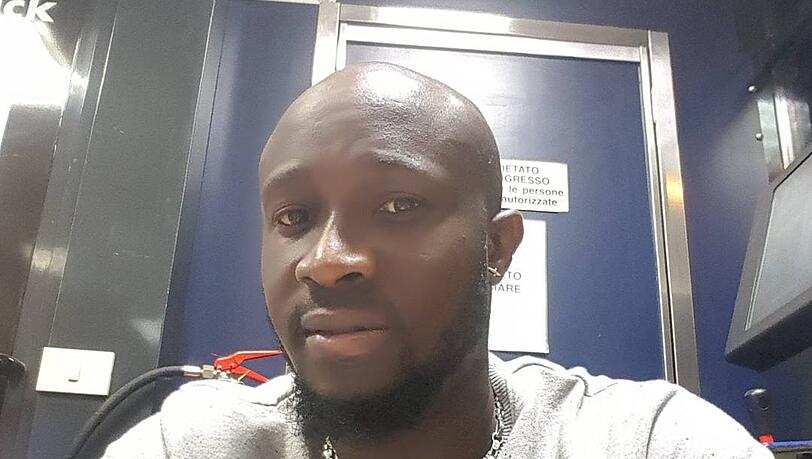 Akeem Omolade wurde tot in einem Peugeot aufgefunden