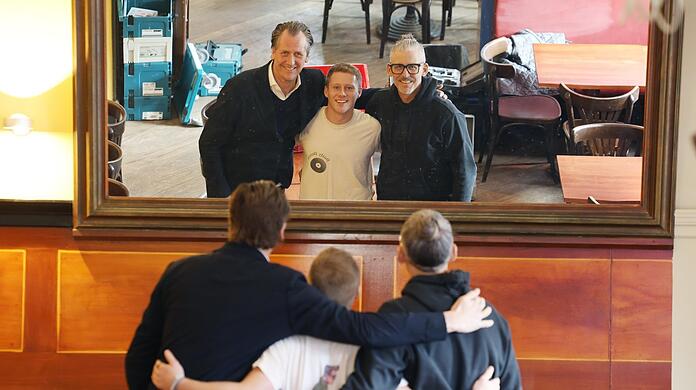 Marc Uebelherr (l.), Alex Brenner (M.) und Markus Bauer wollen im ehemaligen Tresznjewski die Menschen zusammenbringen.