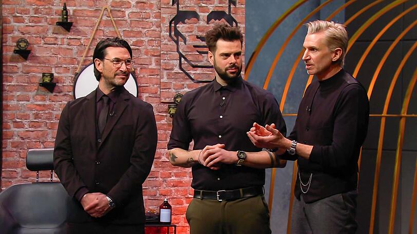 Robert Tarquini (von links), Klaus Laimer und Max Kögl haben ein neuartiges Haarwachs entwickelt. Robert Tarquini (von links), Klaus Laimer und Max Kögl haben ein neuartiges Haarwachs entwickelt.