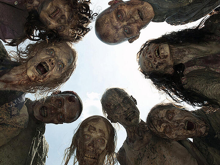 Zombies in der Erfolgsserie "The Walking Dead" - ähnlich gruselig sehen die Kollegen im Spin-off "Fear the Walking Dead" aus