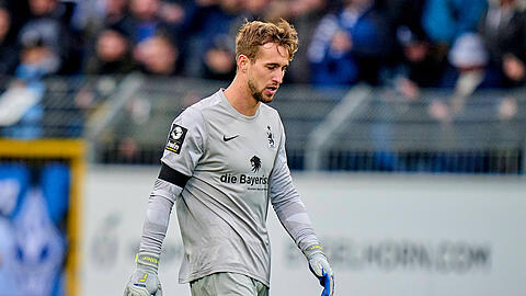 Strahlt derzeit keine Ruhe aus: Löwen-Keeper Marco Hiller.