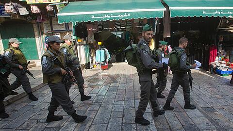 Israelische Polizisten in der Altstadt von Jerusalem.
