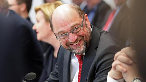Obwohl viele noch nicht wissen, für welche Politik Schulz eigentlich steht, geben sie ihm gute Bewertungen.