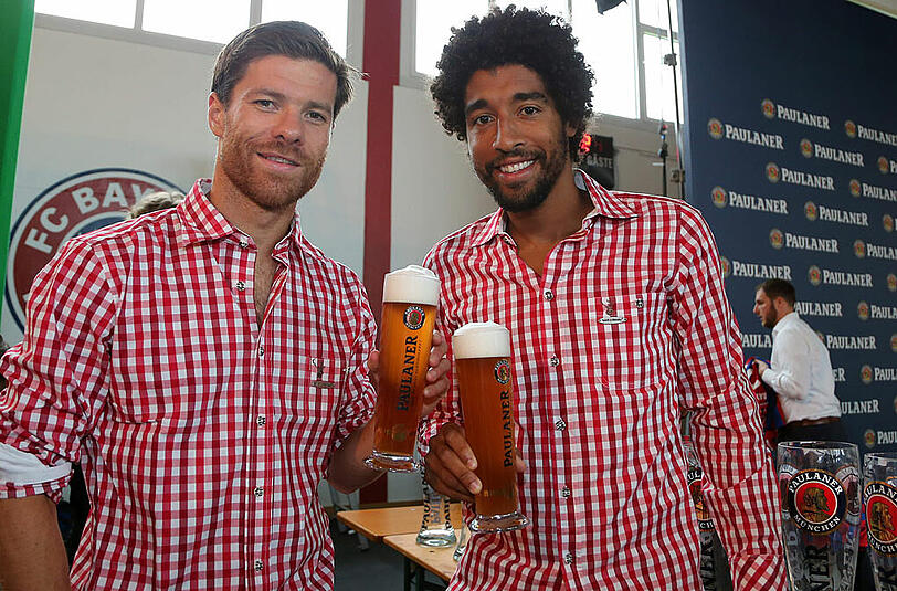 Das Lederhosen-Shooting des FC Bayern bei Paulaner: die besten Bilder.