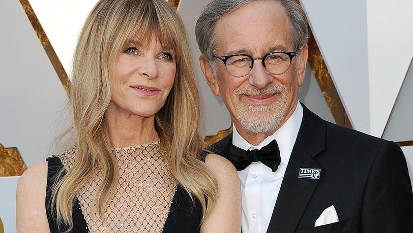 Kate Capshaw und Steven Spielberg greifen streikenden Filmschaffenden finanziell unter die Arme.