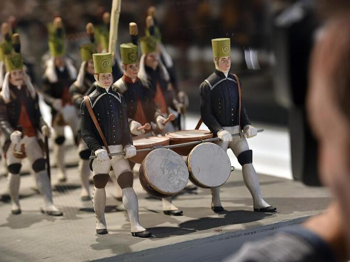 Holzfigürchen einer Bergbau-Musikkapelle im Bochumer Museum.