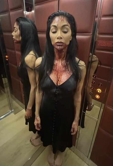 Sängerin Nicole Scherzinger zeigt ihre gruselige Seite.