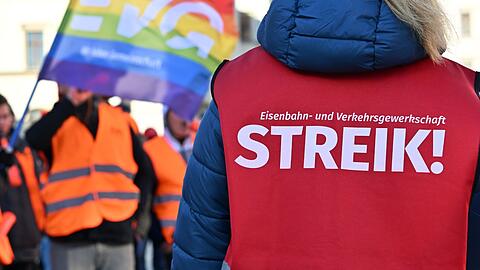 Die EVG ruft für Freitag zu einem bundesweiten Warnstreik auf.