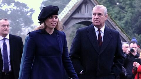 Prinzessin Beatrice soll ihrem Vater Andrew weiterhin beistehen.