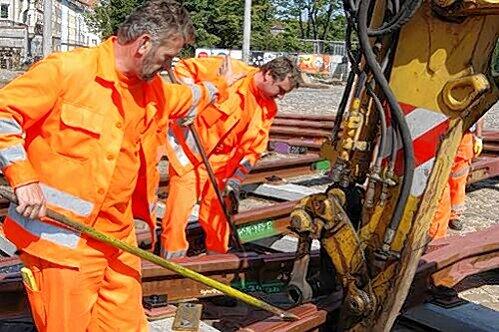 Insgesamt ist die neue Straßenbahn-Trasse 950 Meter lang. Während der Bauarbeiten kommt es zu Behinderungen.