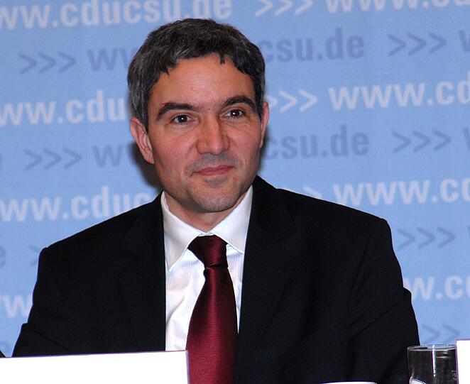 Stephan Harbarth (CDU), 650 000 bis 725 000 €, Gesamtplatz 4.