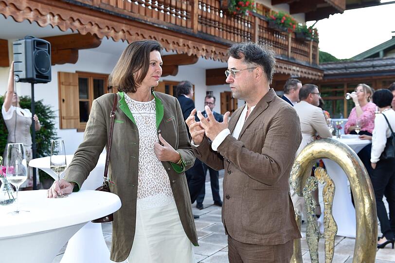 Ilse Aigner und Jan Josef Liefers