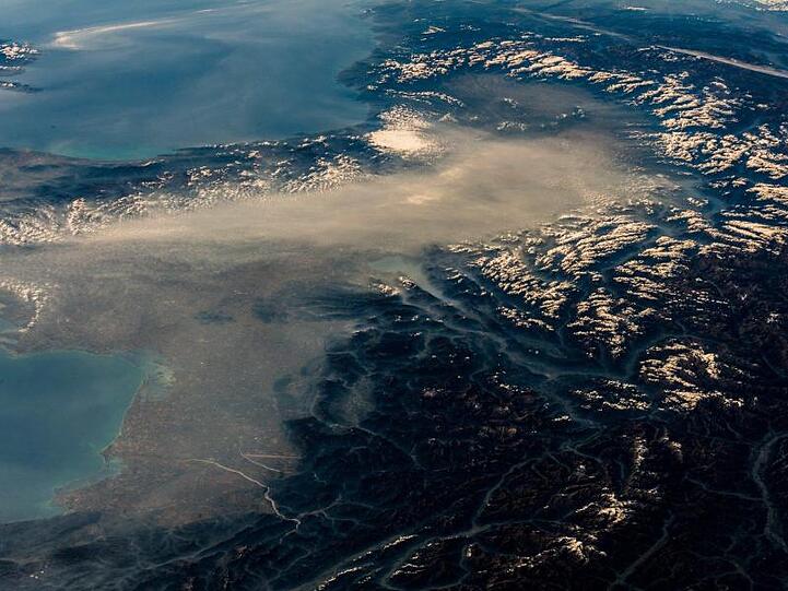Der Klimawandel verschärft die Situation der Alpen. Foto: ESA/NASA/Alexander Gerst/Archiv