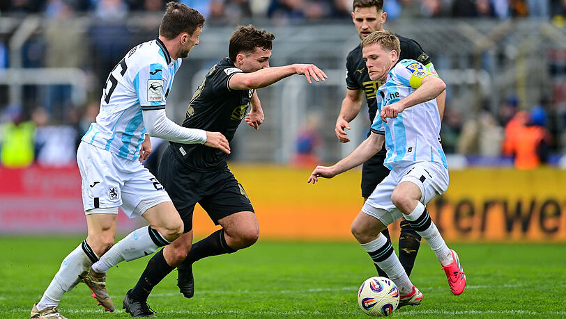 Auf der Doppel-Sechs haben sich bei den L&ouml;wen Philipp Maier und Thore Jacobsen festgespielt.