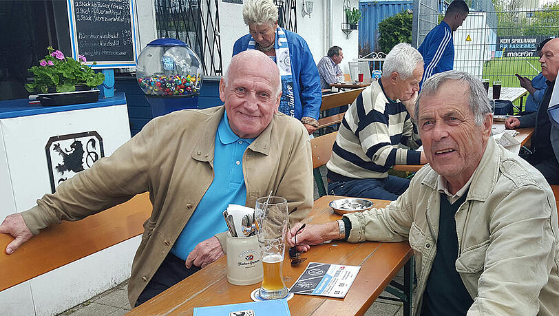 Kamen am Mittwoch zum Trainingsgelände des TSV 1860: Peter Grosser und Fredi Heiß.