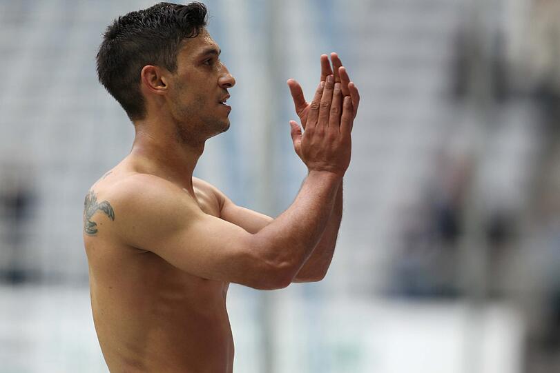 Versöhnlicher Abschluss einer turbolenten Saison: Nach dem überzeugenden 3:0 gegen Aalen bedankten sich die Löwen-Spieler am Sonntag bei ihren Fans für die Unterstützung. Die Bilder!