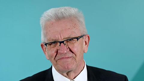 Winfried Kretschmann (Bündnis 90/Die Grünen), Ministerpräsident von Baden-Württemberg und Spitzenkandidat der Grünen, äußert sich im Haus der Abgeordneten zum Ergebnis der Landtagswahlen in Baden-Württemberg.