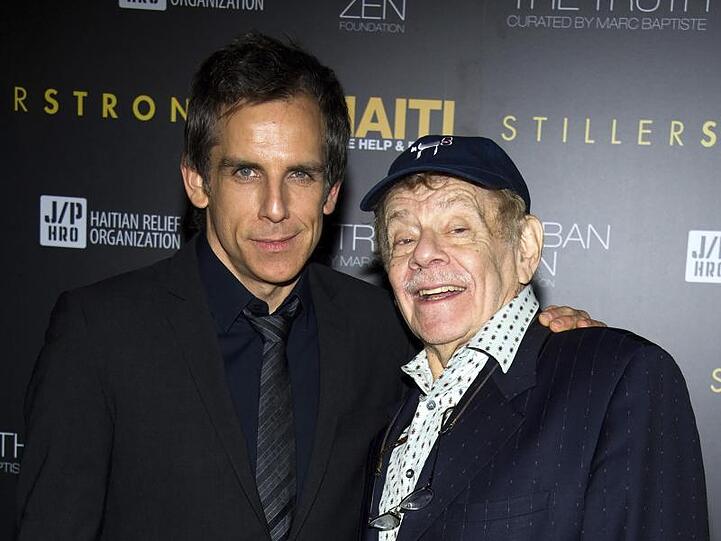 Ben Stiller (l) mit seinem Vater und Berufskollegen Jerry Stiller (2011).
