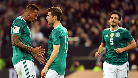 Spielten einst gemeinsam in der deutschen Nationalmannschaft. Jérôme Boateng (l.), Thomas Müller (m.) und Mats Hummels.