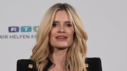 Schauspielerin Mirja du Mont wird am 21. Januar 50 Jahre alt. Ihr neues Lebensjahr startet sie direkt mit einem Abenteuer.