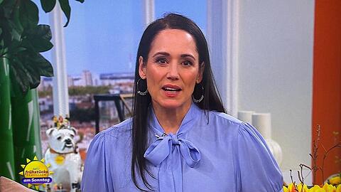 Simone Panteleit berichtet im "Sat.1 Fr&uuml;hst&uuml;cksfernsehen" von dem erschreckenden Moment, als ihre Tochter pl&ouml;tzlich zusammenbrach.