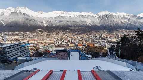 Das Flutlicht in Innsbruck soll zeitnah kommen. (Archivbild)