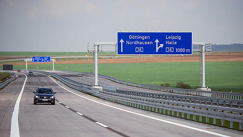 Die Arbeiten an der A71, auch Thüringer-Wald-Autobahn genannt, begannen 1996.
