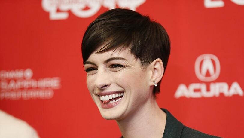 Anne Hathaway soll Reese Witherspoon ersetzen Anne Hathaway soll Reese Witherspoon ersetzen