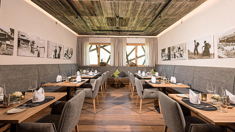 Das Chalet-Dorf Bergwiesenglück befindet sich im Ort See, mitten in einem der schönsten hoch alpinen Sommer- und Wintersportgebiete der Tiroler Alpen.