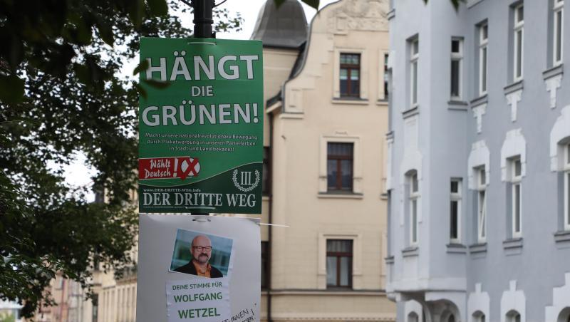 Eines der nun verbotenen Wahlplakate gegen die Grünen in Zwickau.