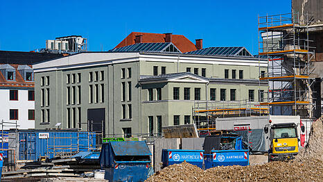 Die Jutierhalle wird noch diesen Sommer fertig. Darin sind Ateliers und Probenr&auml;ume. Nur: Wer sie nutzen darf, steht noch nicht fest.