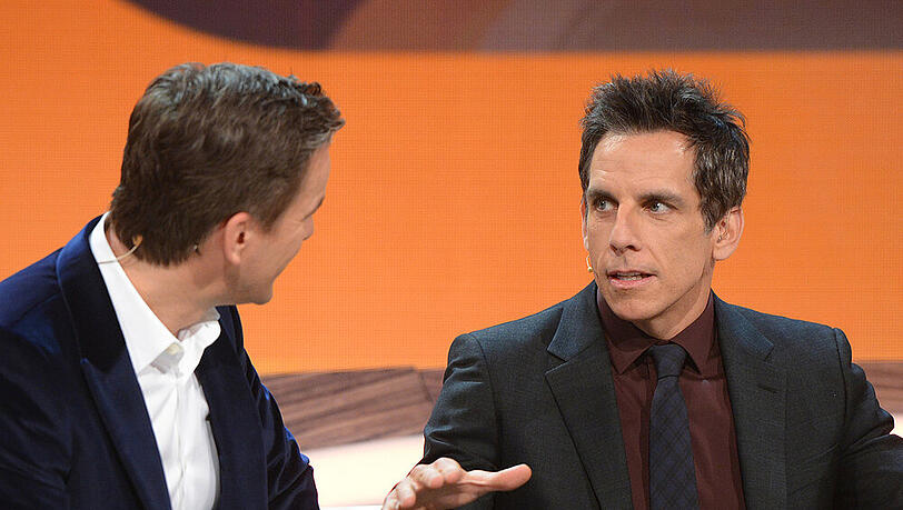 Ben Stiller mit Markus Lanz (l.) auf der "Wetten, dass..?"-Couch