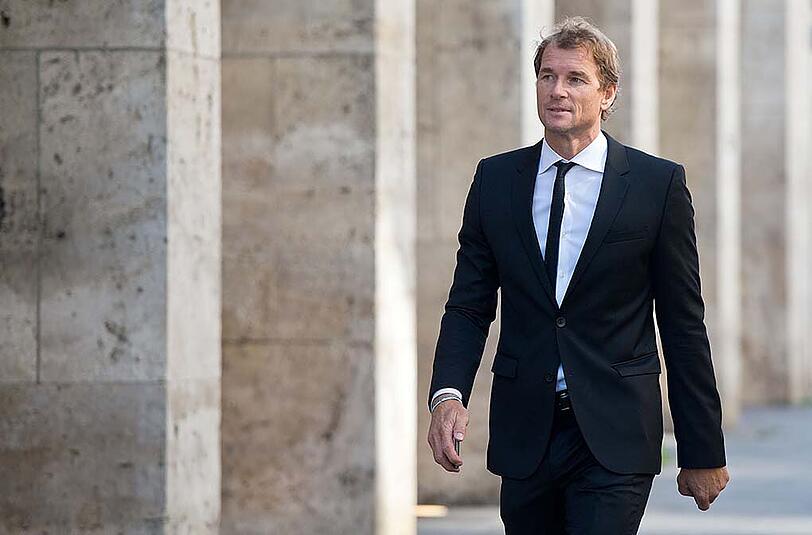 Klage ohne Kläger: Jens Lehmann, Ex-Nationaltorhüter, ist dann doch nicht zum Verhandlungstermin beim Landgericht erschienen (Archivbild)