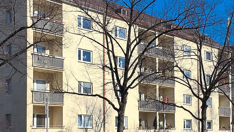...ganz im Gegensatz zur heutigen Mietsblockbebauung. ...ganz im Gegensatz zur heutigen Mietsblockbebauung.