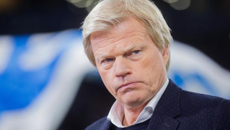 Oliver Kahn blickt ins Stadion-Oval. Foto: Rolf Vennenbernd/dpa/Archivbild Oliver Kahn blickt ins Stadion-Oval. Foto: Rolf Vennenbernd/dpa/Archivbild