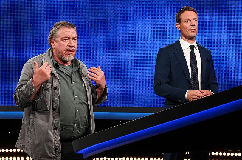 Armin Rohde (links) ist nicht zum ersten Mal zu Gast in einer Samstagabend-Quizshow. Rechts: Alexander Bommes. Armin Rohde (links) ist nicht zum ersten Mal zu Gast in einer Samstagabend-Quizshow. Rechts: Alexander Bommes.